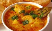 Recipe: Mayur's Dahi Aloo