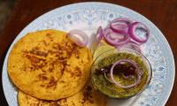 Smita's Sarson Ka Saag And Makai Ki Roti