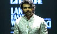 Hey Tara, Like Veer's Dulha-wala Look?