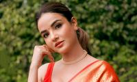 Jasmin, Raashi Look Awesome In Orange