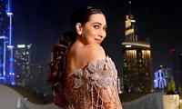 Even Karisma Kapoor Can't Resist Bridgerton