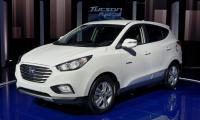 Hyundai's hydrogen fuel-cell car makes US debut