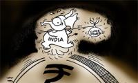 Rupee seen weakening in run-up to the Budget