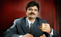 The billionaire who does not own a smartphone!