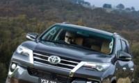 How Toyota Fortuner 2016 fares against Endeavour and Trailblazer