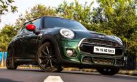 MINI Cooper JCW Pro Edition hits a ton in just 6.5 seconds