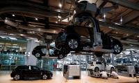 Auto dealers sceptical about signs of recovery