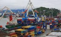Exports rise 6.7% in August, imports decline
