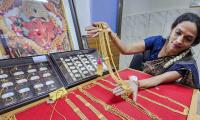 Gold, Silver Shine As Stocks Slip