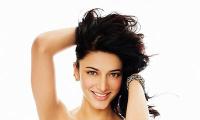 #TuesdayTrivia: What name did Shruti Haasan use in school?