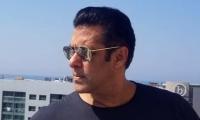 Watch Salman's unusual workout!