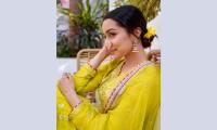11 Ways To Sparkle At Ganpati Pooja