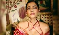 Sonam's FABULOUS Maternity Fashion