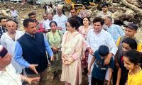 Kangana Visits Rain-Ravaged Mandi