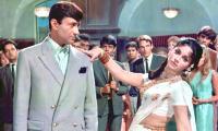 The Story Behind Chalte Chalte Mere Yeh Geet Yaad Rakhna