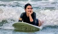 Fatima Gives You A Surfing Lesson