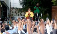 Fans Shower Love on Amitabh Bachchan, 83