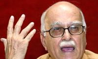 Advani refuses Gandhinagar seat; wants to contest from Bhopal