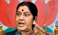 Sushma in B'luru: Why would anyone vote for Congress?