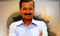 Kejriwal threatens to jail the media, then denies it