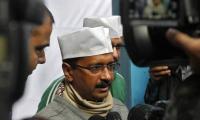 Kejriwal hits out at Gandhis, says no development in Amethi