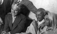 'Gandhi would have had social media accounts'