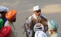 PIX: Party men rev it up in the final leg of Varanasi campaign