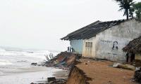 Cyclone Hudhud: 10 dramatic moments