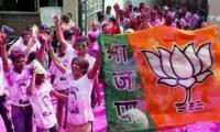 Sena goes easy on BJP, as party ready to form govt on Tuesday