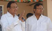 Did Chidambaram threaten to quit over Karthi's seat?