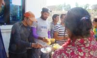 Inside Nepal: Escaping the avalanche to feed puri-bhaji to survivors