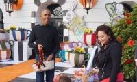 Halloween treat! Obama sings 'Purple Rain' to tot dressed as Prince