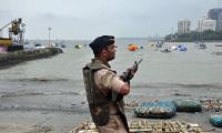 Man flees with rifle from naval sentry in Mumbai