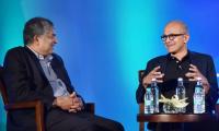 In India, Nadella warns of the impact of artificial intelligence on jobs