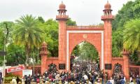 Chants of 'CAA se azaadi' as students march in AMU