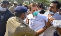 Rahul, Priyanka detained on way to Hathras 