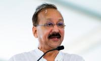 Constable Sacked Over Negligence In Baba Siddique Murder
