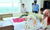 Prez Murmu visits hospital to pay tribute to Shibu Soren