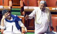 Wadiyars, Shivakumar in war of words over Chamundi Hill ownership