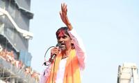 Jarange reaches Pune, says 'right time for Fadnavis to...'