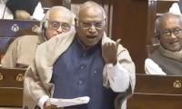LIVE! Those who didn't sing Vande Mataram...: Kharge hits back 
