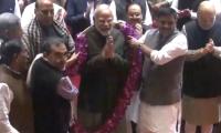 LIVE! NDA MPs felicitate PM Modi for... 