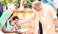 Gorakhpur girl returns to school after Yogi's help