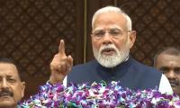 Modi hails 'Vijay Utsav' as Opposition gears up to corner govt