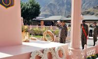 India pays tributes to Kargil bravehearts on Vijay Diwas
