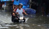 Lesson from 2009: Early Monsoon, Not Always Good