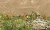 3 killed, 9 missing after vehicle carrying pilgrims falls into Alaknanda river