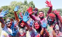 Bihar mayor's '2-hr Holi break' for namaaz call sparks row