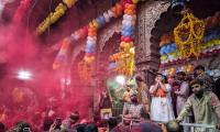 Vrindavan priests say no to barring Muslim artisans