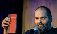 Is Kunal Kamra obsessed with controversies?
